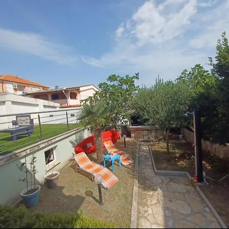 Sava Apartmán Povljana
